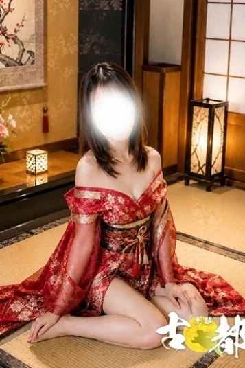 瀬名　彩加