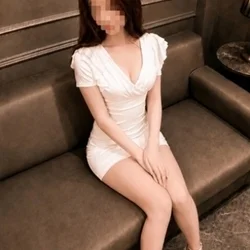 綾小路　恵子