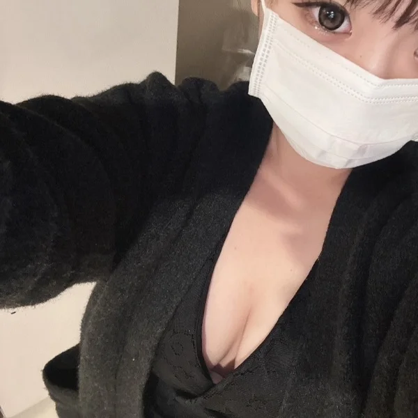 出勤中です🐰