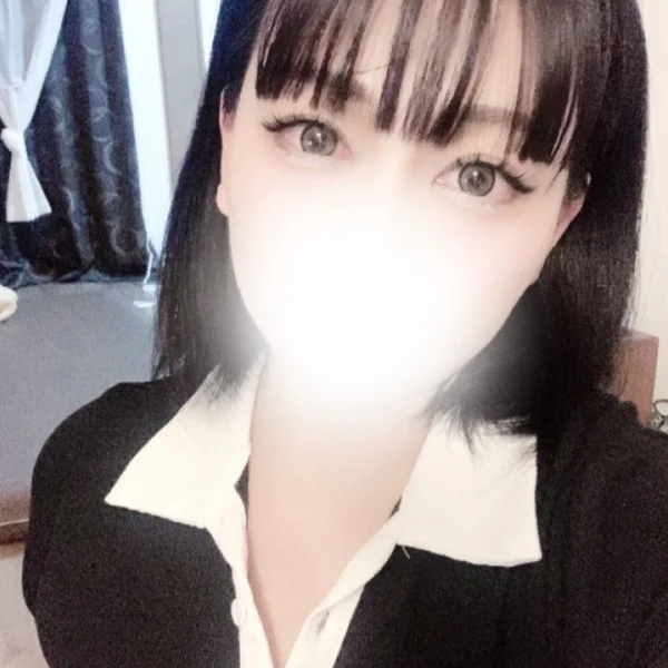 出勤しております(´˘`*)♡