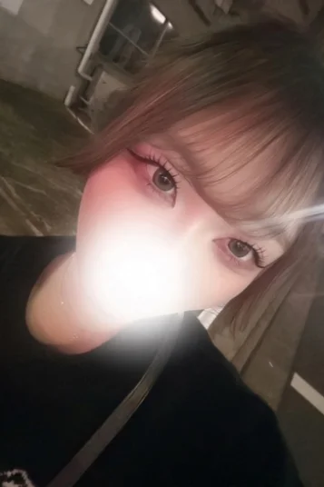 みい