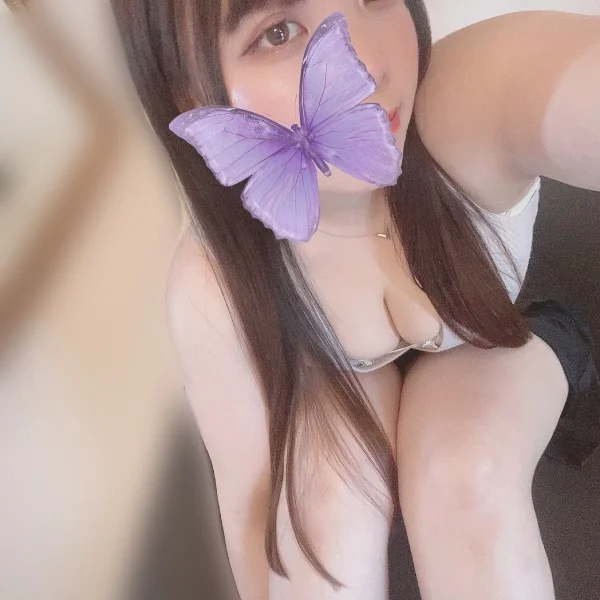 出勤してます🤍ྀི
