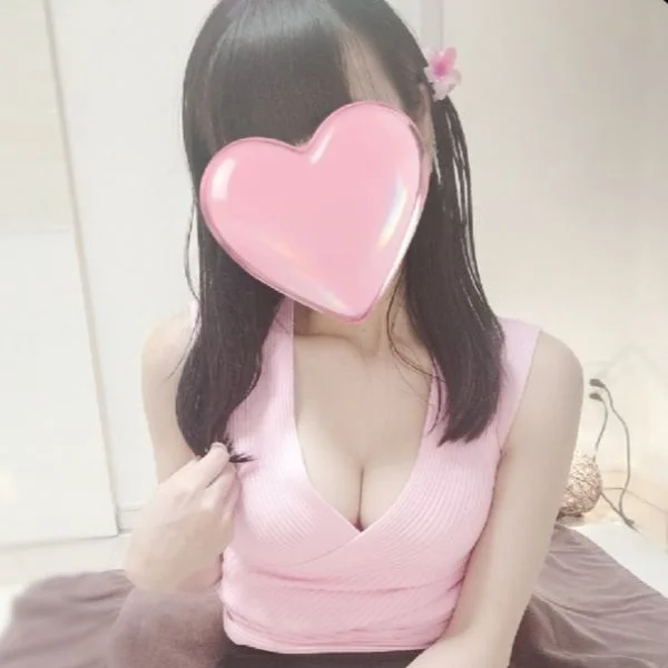 本日出勤しています🐰
