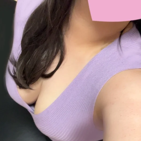本日11:30より出勤しております🥰