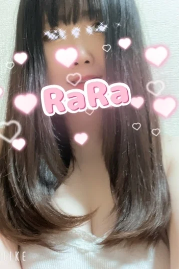 三上らら