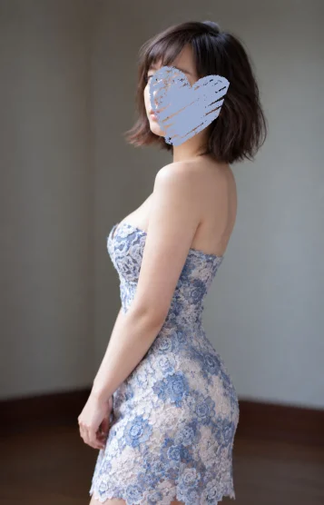美月ひなの