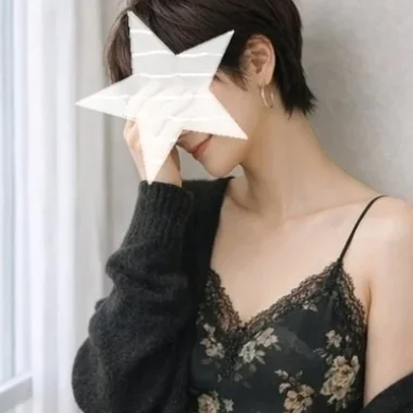 葉山 さやか>の写真
