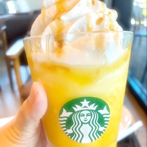 スタバで一息…☕️