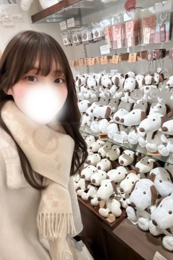 ももな
