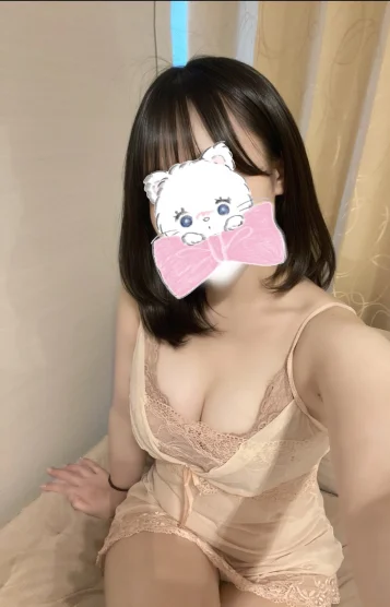 深月 ゆな