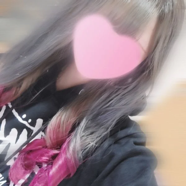 出勤( *¯ ꒳¯*)💛