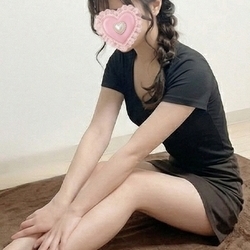 セクシー系セラピスト降臨✨ゆりさん本日出勤！