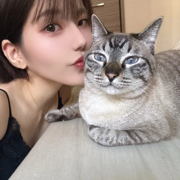 御奉仕🐈‍⬛🎀