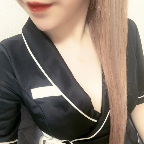 はじめまして、りあです♡