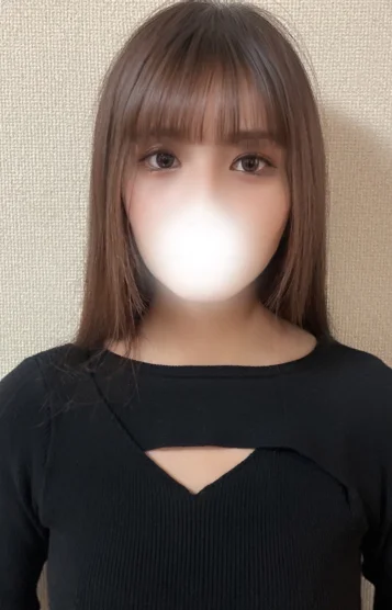 せりか小柄で妖艶美人