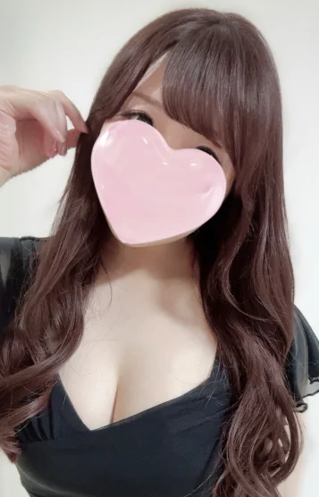小春 りな