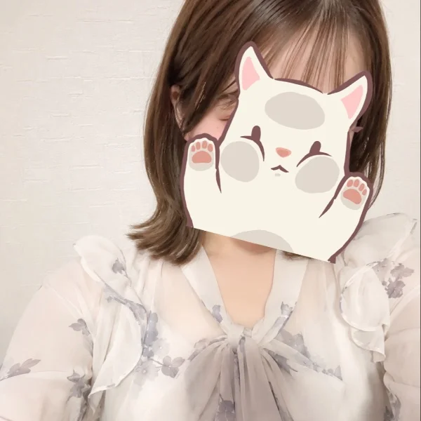 ⸜( ◜◝ )⸝