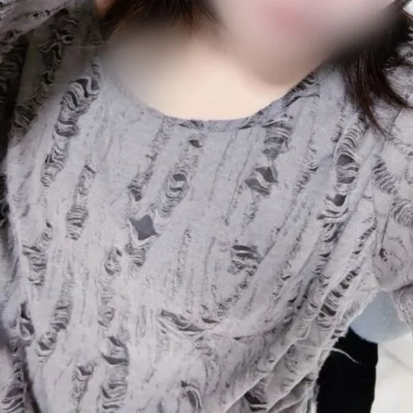 本日16時まで出勤です!