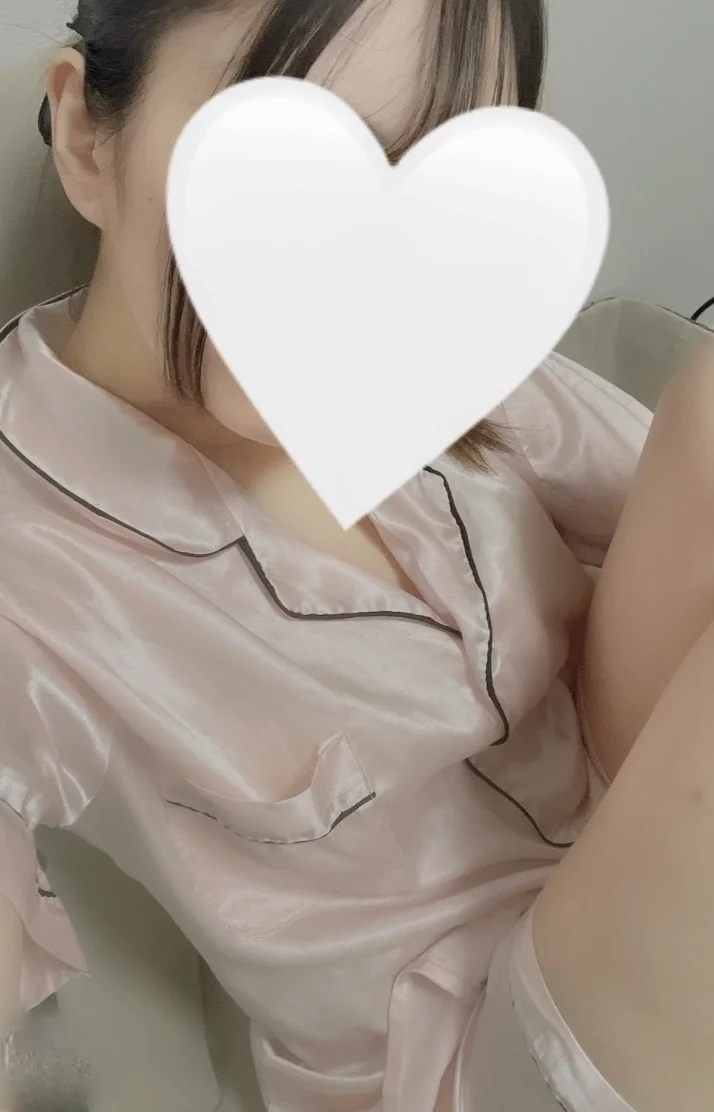 本日12-16時出勤です💕