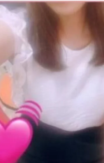 長谷川ゆあ