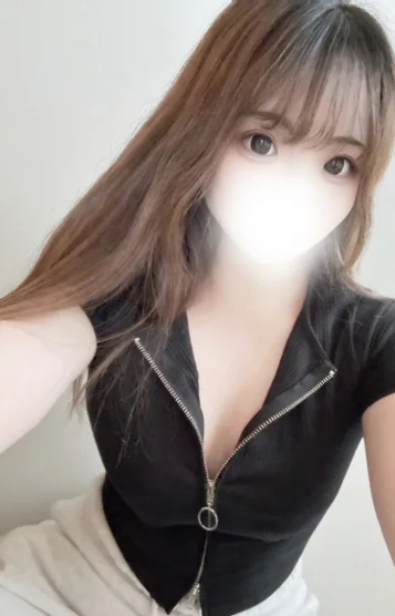 成瀬あいり