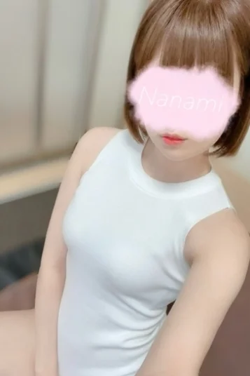 鹿乃ななみ