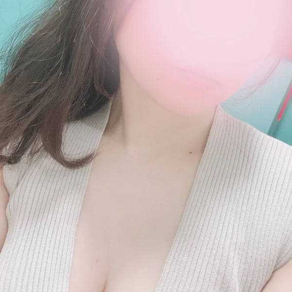 本日18時から出勤してます♪♪