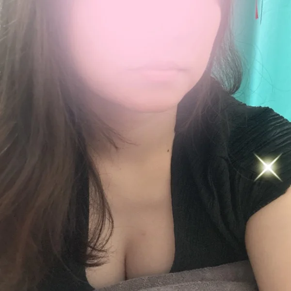 本日19時から出勤してます