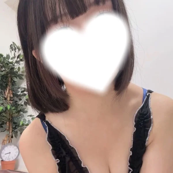 出勤してますよう|ω･)♡