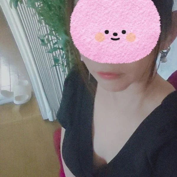 本日出勤してます😊