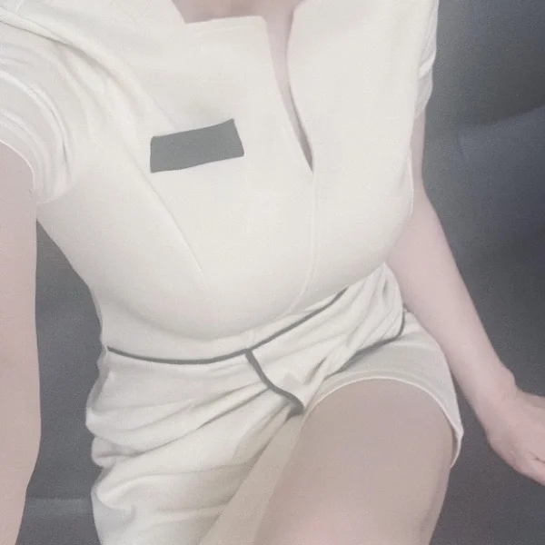彼女、1時間だけ貸します
