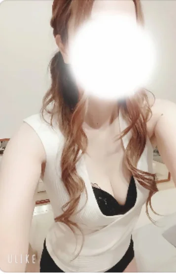酒井あやめ