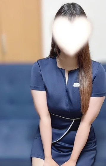 小川なな
