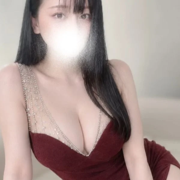今日は14:00〜20:00まで🤍