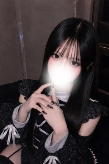 篠原くるみ