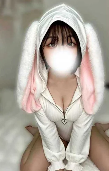 愛川るる(20)