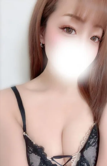 月城あみ(26)