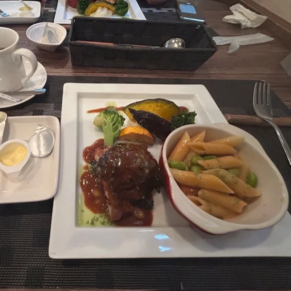 素敵なランチ🥪🥙🥗