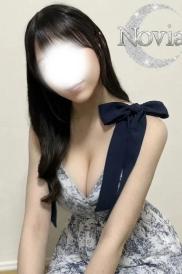 月城 れな