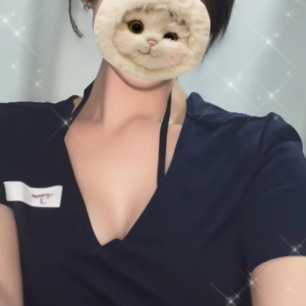 れいなです🎀