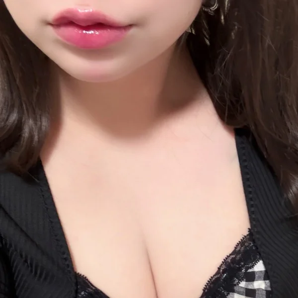 むちっ