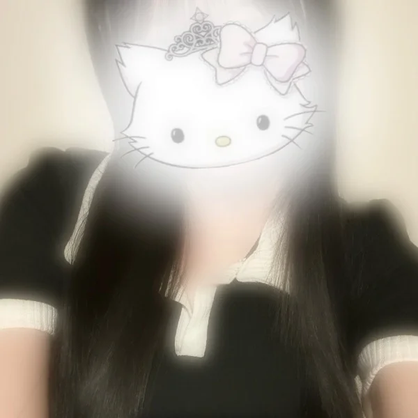 出勤してます（   ¨̮ ）