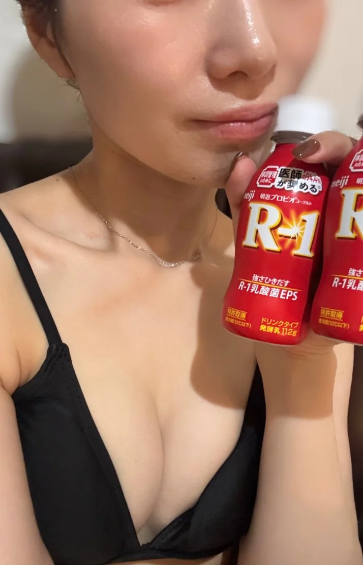 21:00まで出勤してます