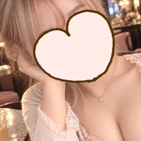 お久しぶりです╰(*´︶`*)╯♡