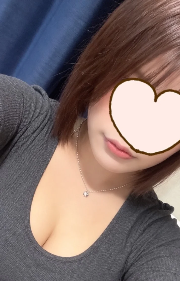 17時30分〜21時まで出勤です٩(๑❛ᴗ❛๑)۶