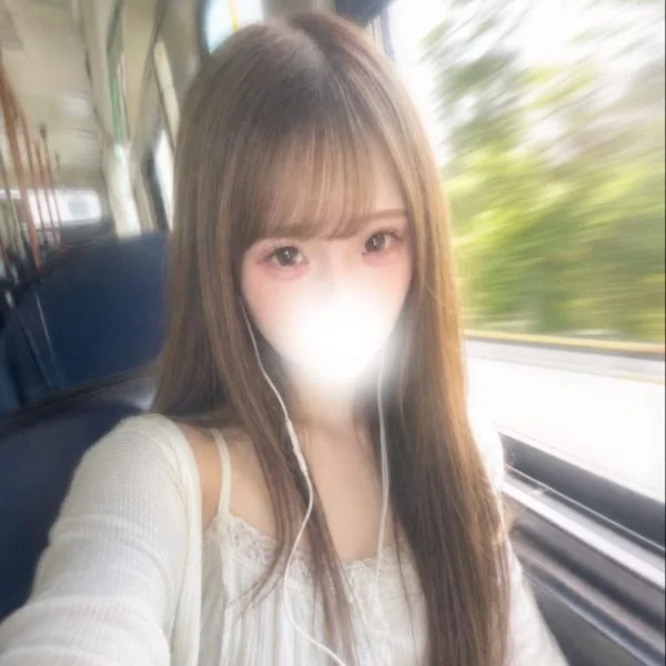 明日は 15:00〜22:00 で登校するよ〜🏫💗