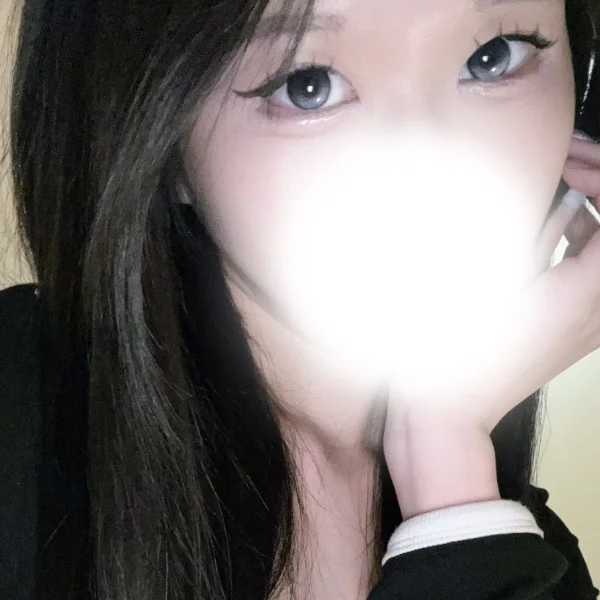 けいです𖤐 ̖́-