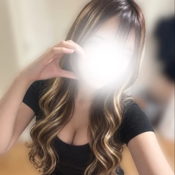 隣で///