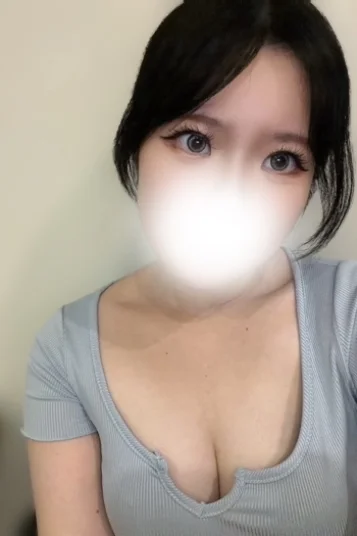 ゆりあ