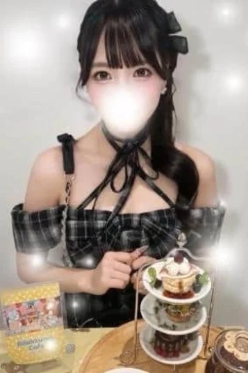 桃瀬ももな
